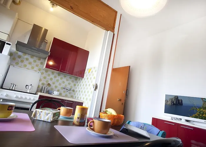 Residence Holiday 벨레지아아지마리나