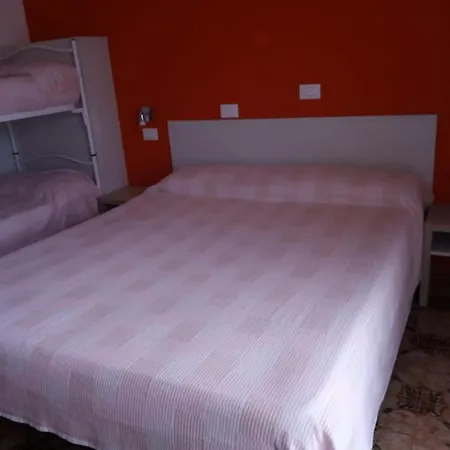 Aparthotel Residence Holiday 3*