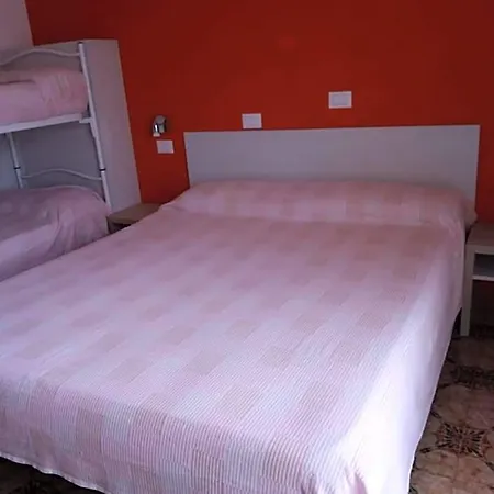 Aparthotel Residence Holiday 3*