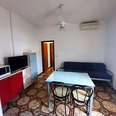 Aparthotel Residence Holiday 3*