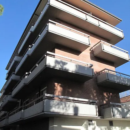 Apart-hotel Residence Holiday 3*