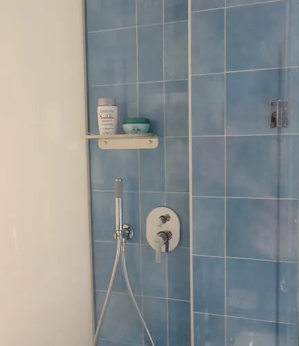 Residence Holiday מלון דירות בלריה-איגאה מרינה